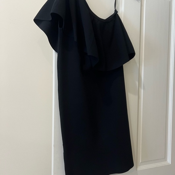 Elegant Black MILLY One-Shoulder Dress - Picture 4 of 4